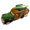 Image 3 : 2x Die Cast Model Cars: Johnny Lightning Chevy 409 & Ford Woody Wagon (1940)