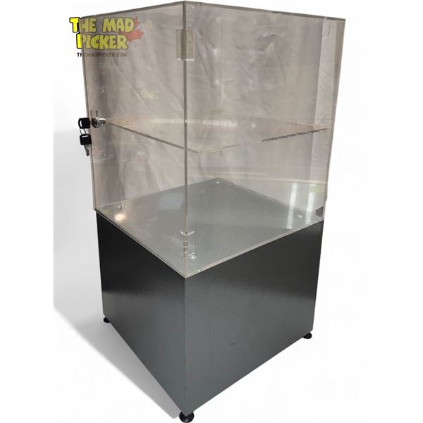 2x Tier Plexi-Glass Showcase With Keys