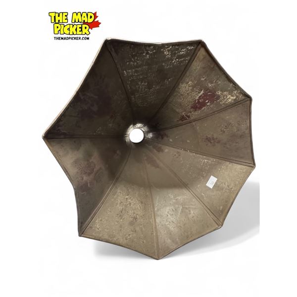 Vintage Thomas Edison Metal Gramaphone Horn