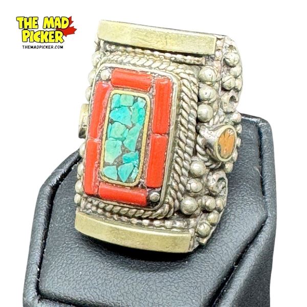 Vintage Navajo Style Ring With Turquoise & Coral Details