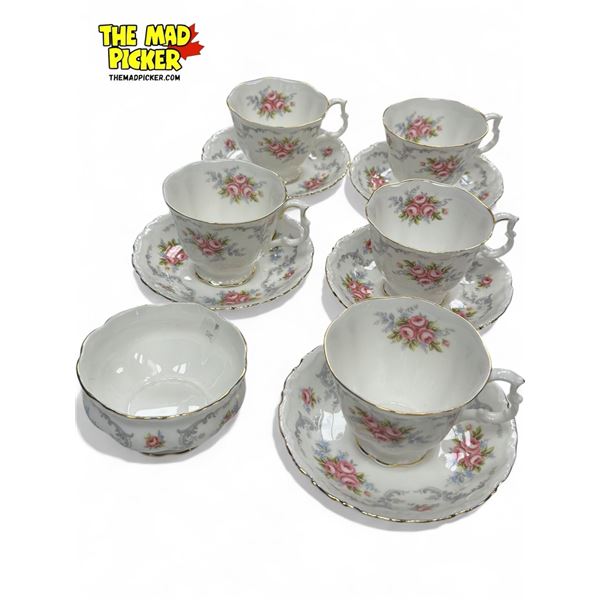 11x Pieces OF Vintage Royal Albert Tranquility Chinaware: Teacups, Saucers, Sugar Bowl