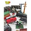 Image 3 : Assorted Vintage American Flyer Trains & Accessories