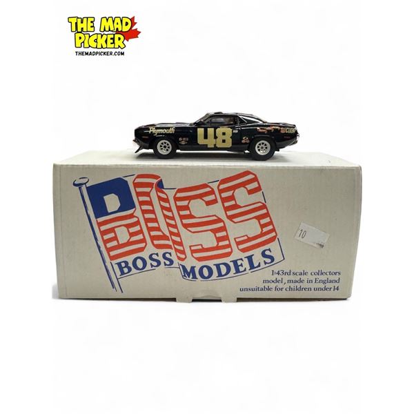 Vintage Boss Models 1:43 Scale Die Cast Car : 1970 Plymouth Barracuda AAR Race Version
