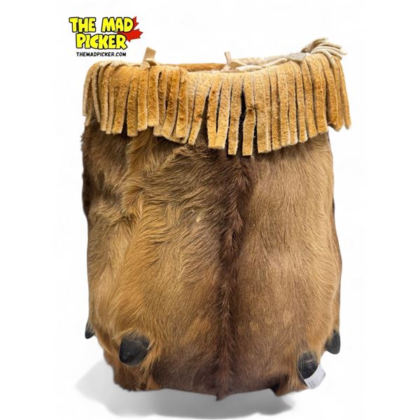 Vintage First Nations Hand Made Tassel Rim Beaver Foot Basket