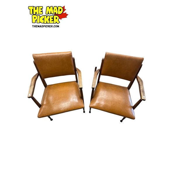 2x Mid Century Modern Nightingale Teak Arm Chairs