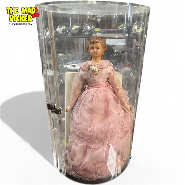 1978 Ron Durick Signed Porcelain Doll In Plexi Glass Case + Dolls Of Canada Reference Guide Book