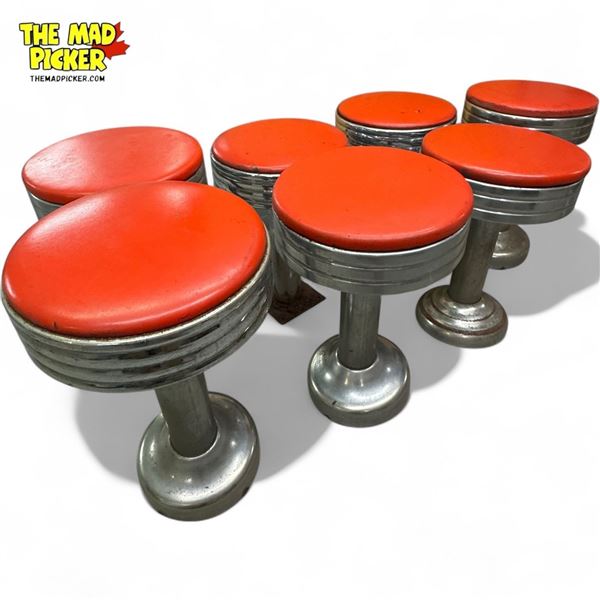 7x Vintage Red Top Diner Stools