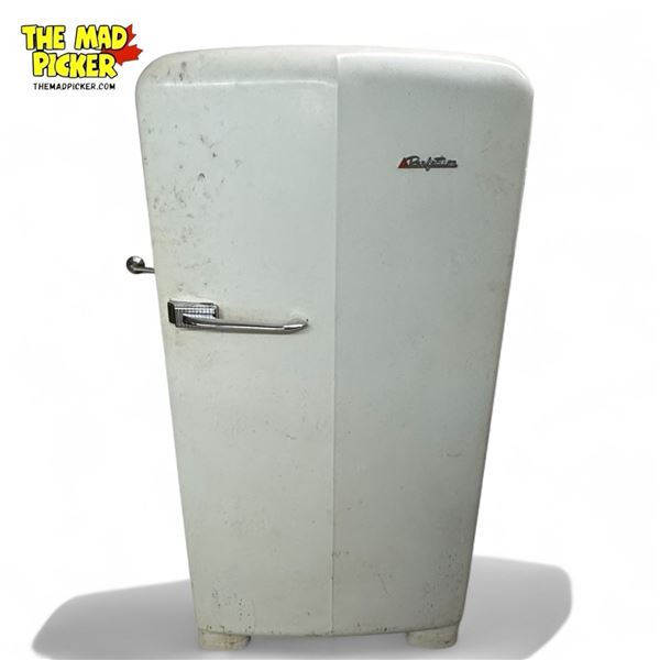 Vintage Perfection C-10-S Refrigerator