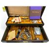 Image 3 : Vintage Jewelry Box With Assorted Contents
