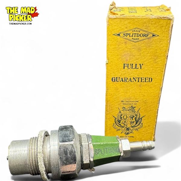 Splitdorf Common Sense Plug Green Ceramic Spark Plug Heavy Type Serial No. 784 C.S.