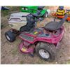 Image 2 : WHITE OUTDOOR LAWN TRACTOR W/ MOWING DECK