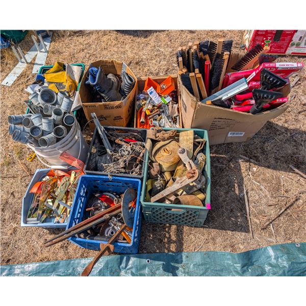 LARGE LOT OF ASSORTED TOOLS, RATCHET STRAPS,