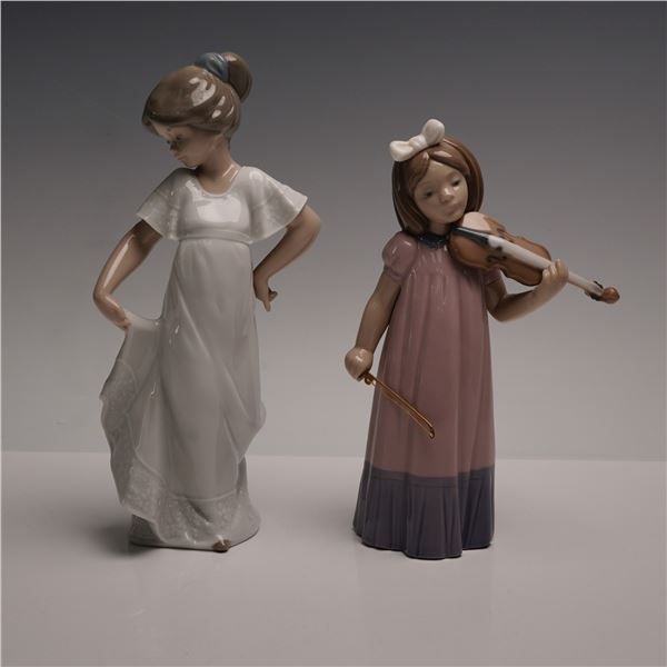 2pc Nao by Lladro Figurines Girl with Violin and How Pretty