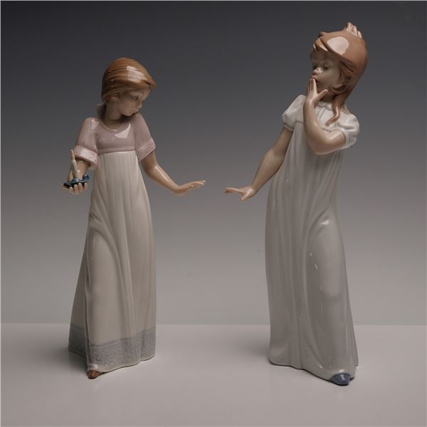 2pc Nao by Lladro Figurines To Light the Way and Yawning