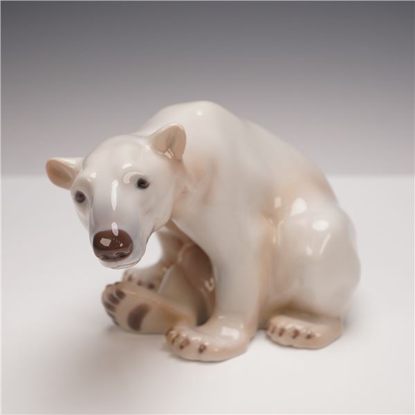 Bing & Grondahl Porcelain Polar Bear Figurine
