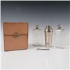 Image 6 : Vintage Travel Bar Set with Shaker and Flasks in Leather Case