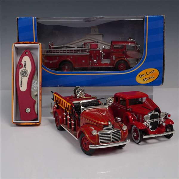 4pc Fire Fighter Theme Die Cast Metal Model Cars and Folding Knife