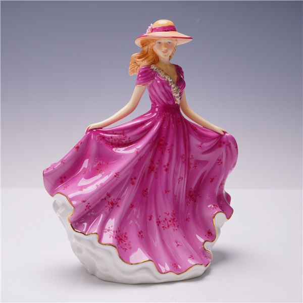 Royal Doulton Figurine Elizabeth HN5671 2014 F.O.Y.