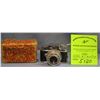 Image 1 : Early Hit sub miniature camera in original box