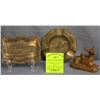 Image 1 : Group of all cast metal souvenirs