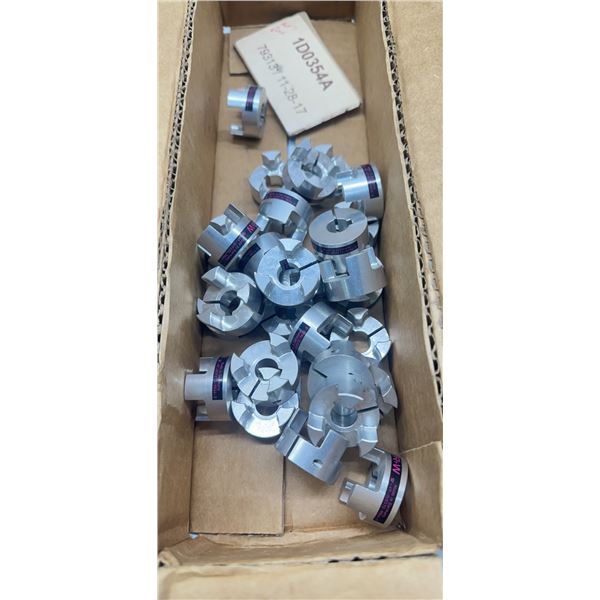 Lot of (24) R+W Coupling Hubs