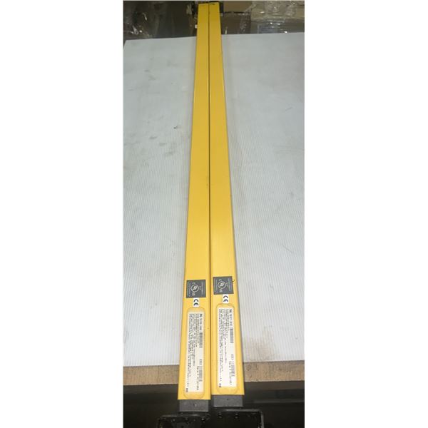 Lot of (2) Sti Light Curtains #70157-1032 & #70158-1046