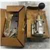 Image 2 : Lot of (2) Parker Items #B562BB549C & #CC525B