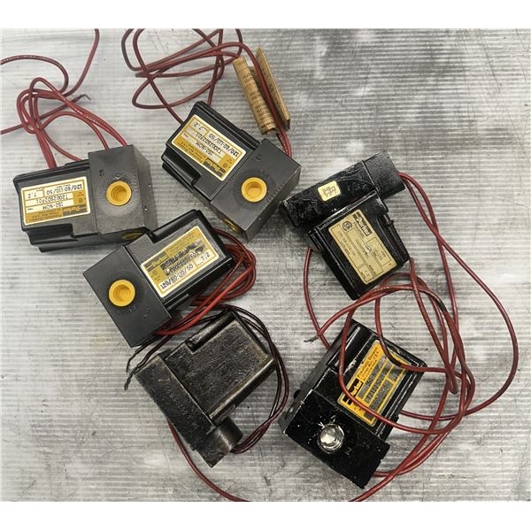 Lot of (6) Parker #1T20025D2F01 Single Solenoid Valves