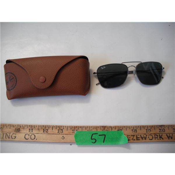 Authentic ray bans # RBR01025 caravan reverse galsses + case ( glasses have some scratches)