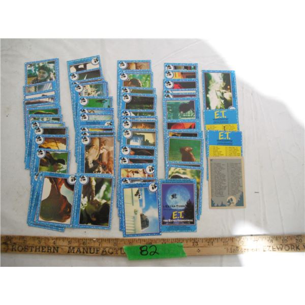 1982 et trading cards