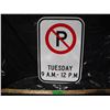 Image 1 : Unused no parking aluminium reflection sign (12x17)