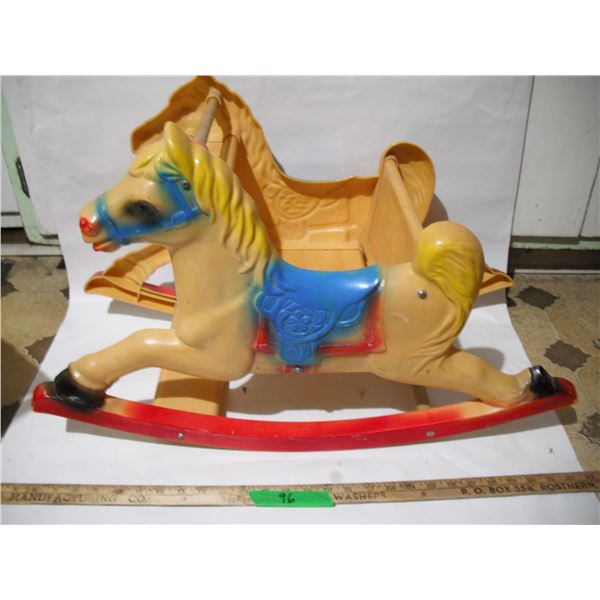 Vintage plastic wonder rocking horse (12x27)