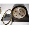Image 2 : Vintage sessions win lock mantle clock (untested) with key