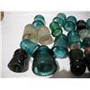 Image 5 : 20 insulators ( have some damage)