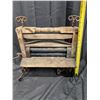 Image 2 : Vintage or Antique Clothes Washer Wringer Wooden