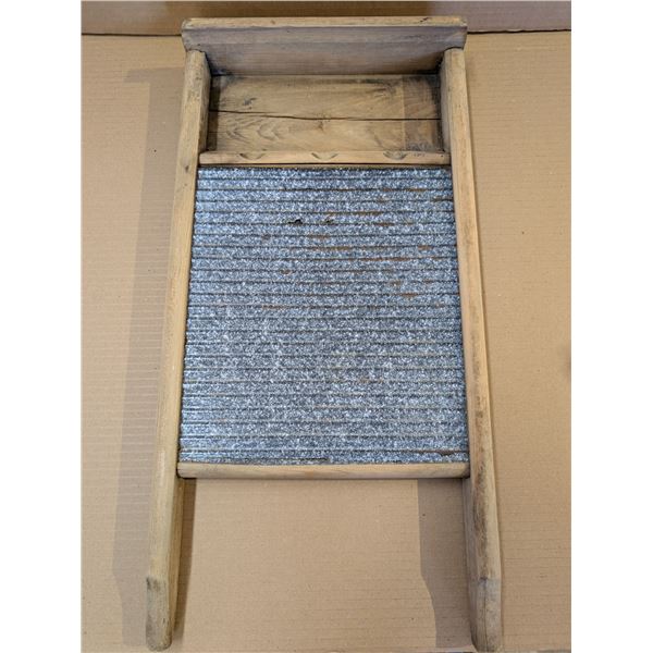 Vintage wood and Enamel Washboard The Canadian Wooden Ware 23.75"