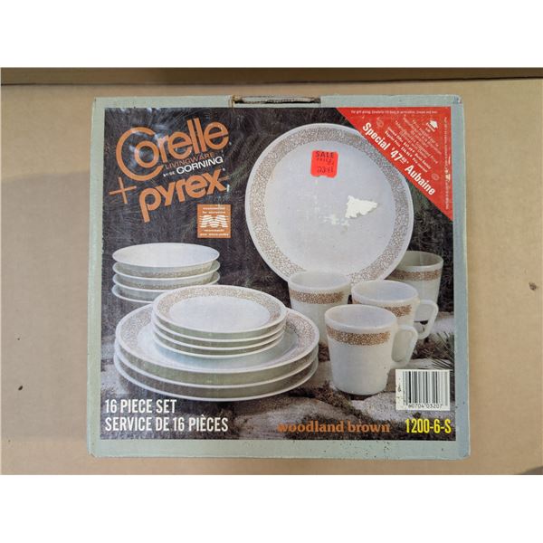 1200-6-5 Corelle Living Ware by Corning + Pyrex 16 Piece Set w/ Original Box Factory Sealed