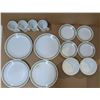 Image 2 : Corelle Living Ware by Corning + Pyrex 1200-1-5 16 Piece Set Original Box Factory Sealed