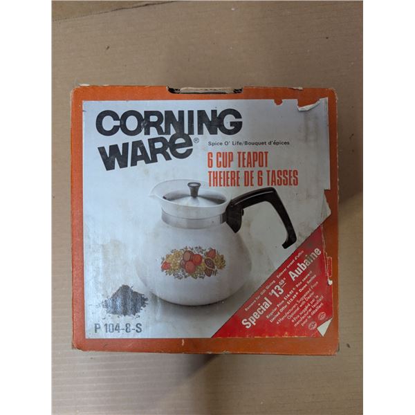 P-104-8-S Spice O' Life Corning Ware 6 Cup Tea Pot w/ Original Box