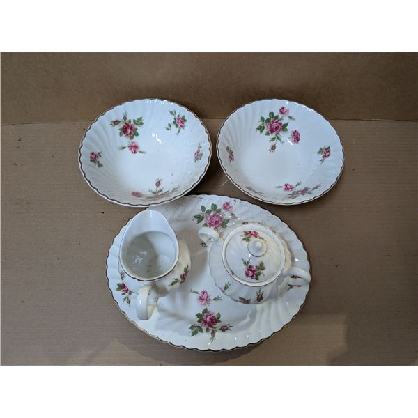 English Ironstone Brothers 5 Piece Complete Set w/ Original Box