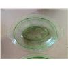 Image 4 : (2) Vintage Hazel Atlas Royal Lace Green Depression Glass Oval serving Platters
