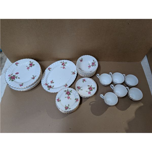 Lot of Johnson Brothers Made in England Ironstone Dishware (Ok Condition)