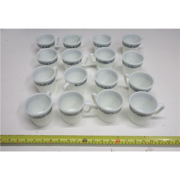 Lot of 16 Pyrex Mugs.