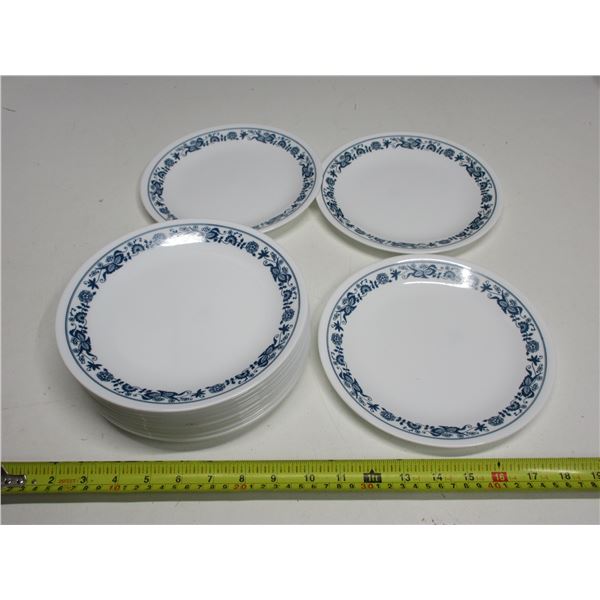 (21) Corelle Medium Plates.