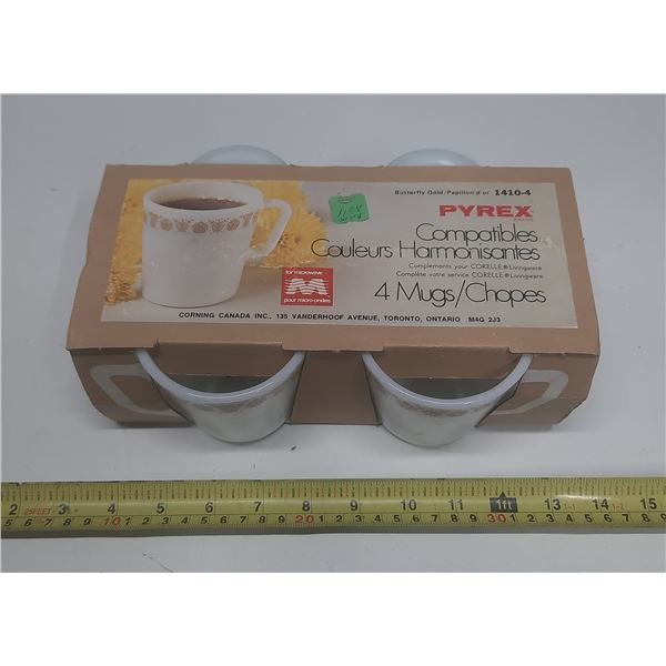 Pyrex Butterfly Gold - 4 Mugs. (In Original Box)