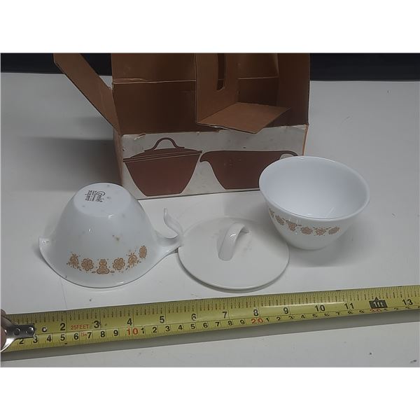 Suger and Cream Set Butterfly Gold - Corelle Livingware by Corning. (In Original Box)