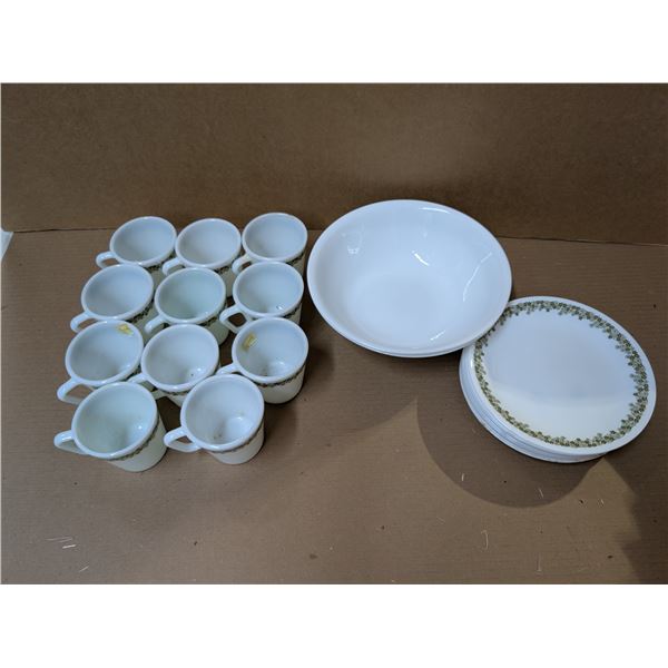 Lot of Vintage Corelle Living Dishware (Bowls, Platters, and Pyrex + Corelle Mugs)