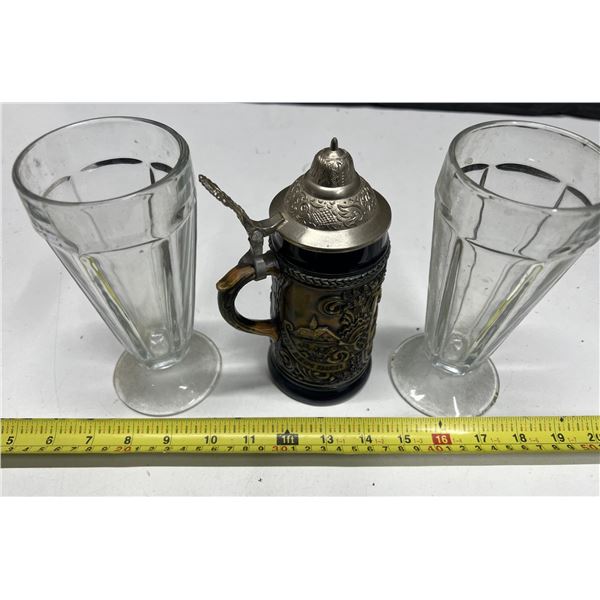 Glass Cups and Trickets