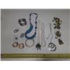 Image 1 : Lot of Jewelry. (Earings and Necklace)