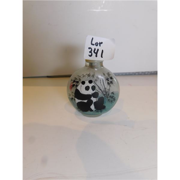 341.  BACK PAINTED PANDA ANTIQUE SNUFF BOTTLE